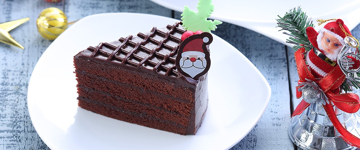 คริสต์มาสช็อกโกแลตเค้ก เข้มข้นไปกับช็อกโกแลตจุใจ