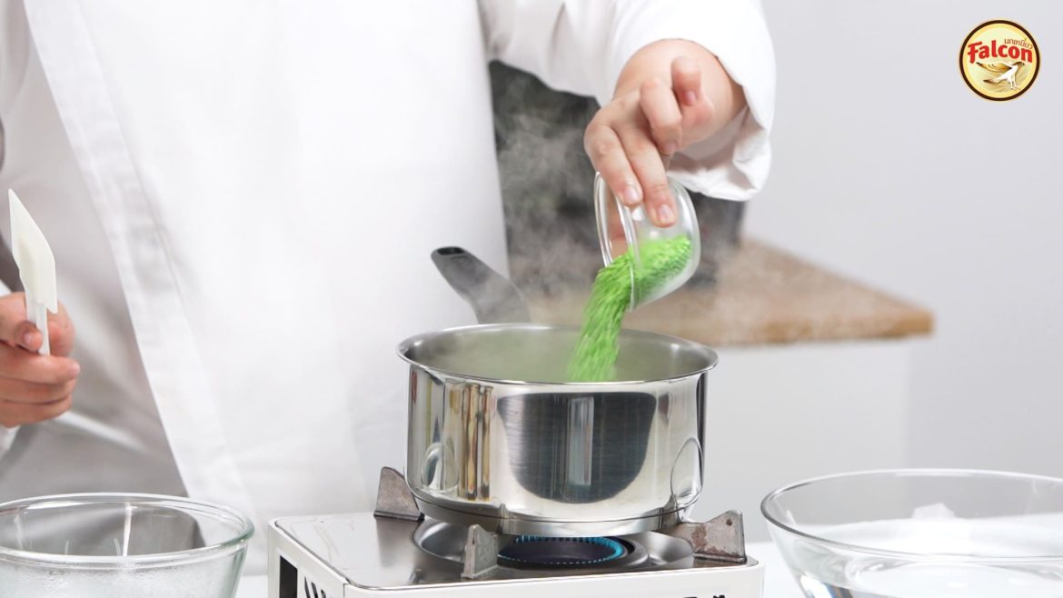 ขั้นตอนการทำหน้าสาคูเปียกลำไย จากผลิตภัณฑ์นมข้นจืด ตรานกเหยี่ยว ฟอลคอน และ ข้นหวาน ตรานกเหยี่ยว ฟอลคอน (ฟอลคอนถุงบีบ)